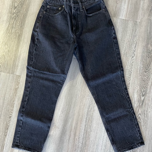 Abercrombie Mom Jeans - Picture 1 of 5